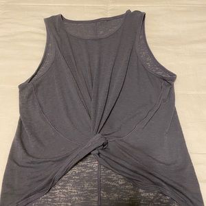 Lululemon Tank, Breeze through twist tank